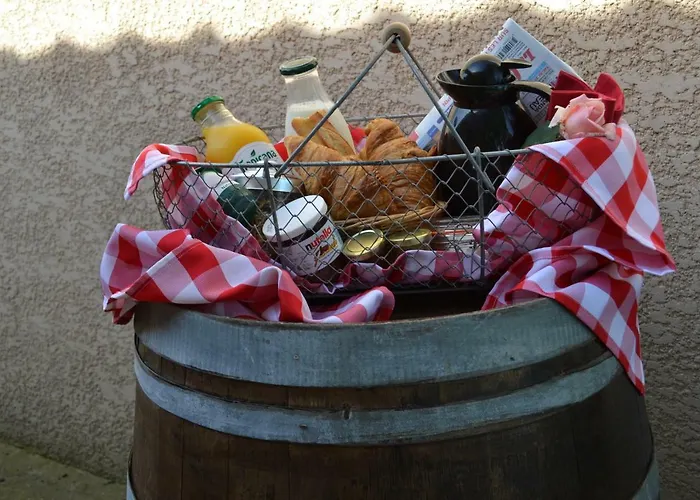 Le Paddock Des Caloges